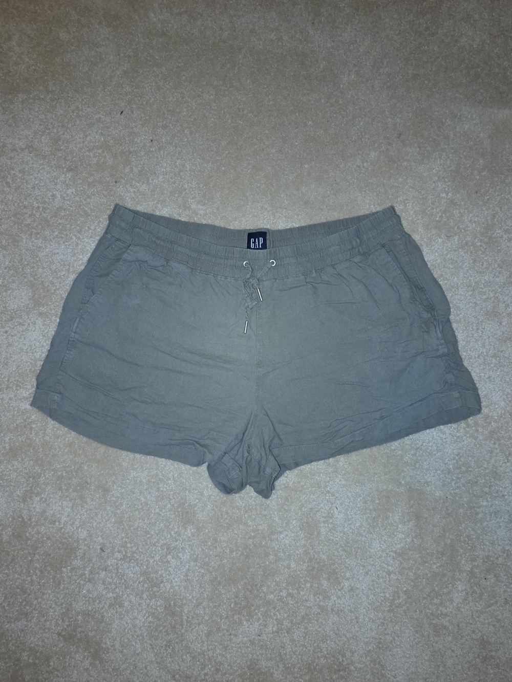 GAP Women's Olive Drawstring Linen Blend Shorts